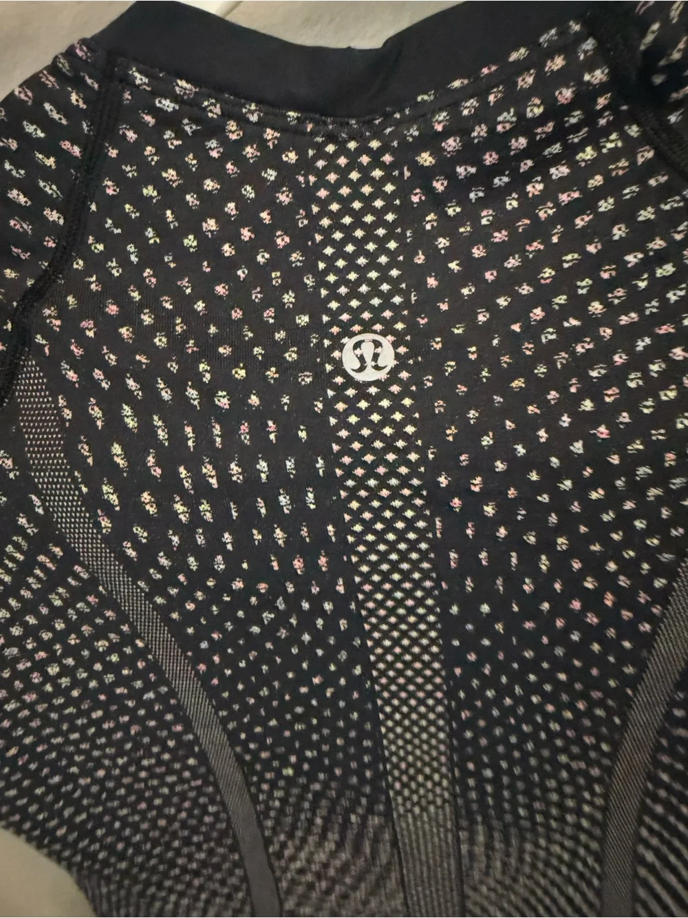 Lululemon Swiftly Tech Short Sleeve 2.0 Black Patterned Running Shirt Size 4